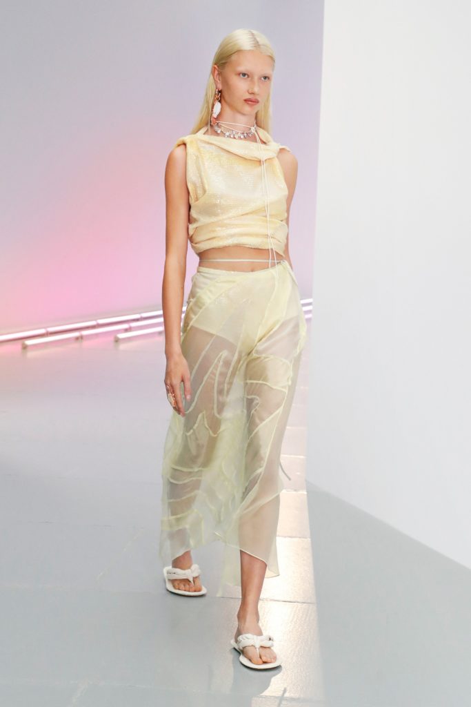 00013 ACNE STUDIOS SPRING 21 RTW 1