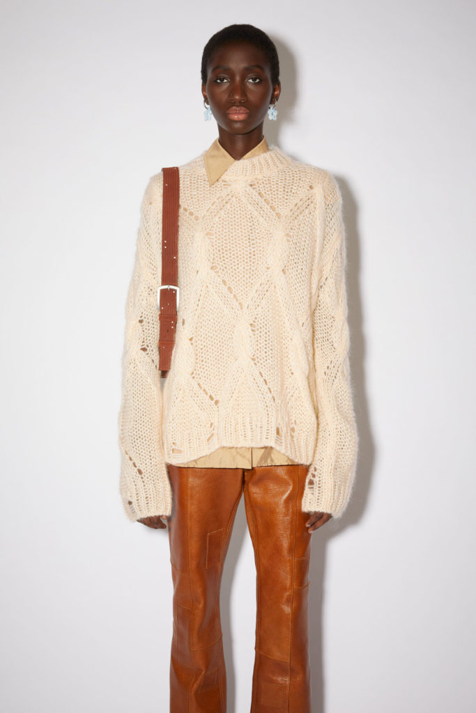 Cable Knit Sweater Ivory White